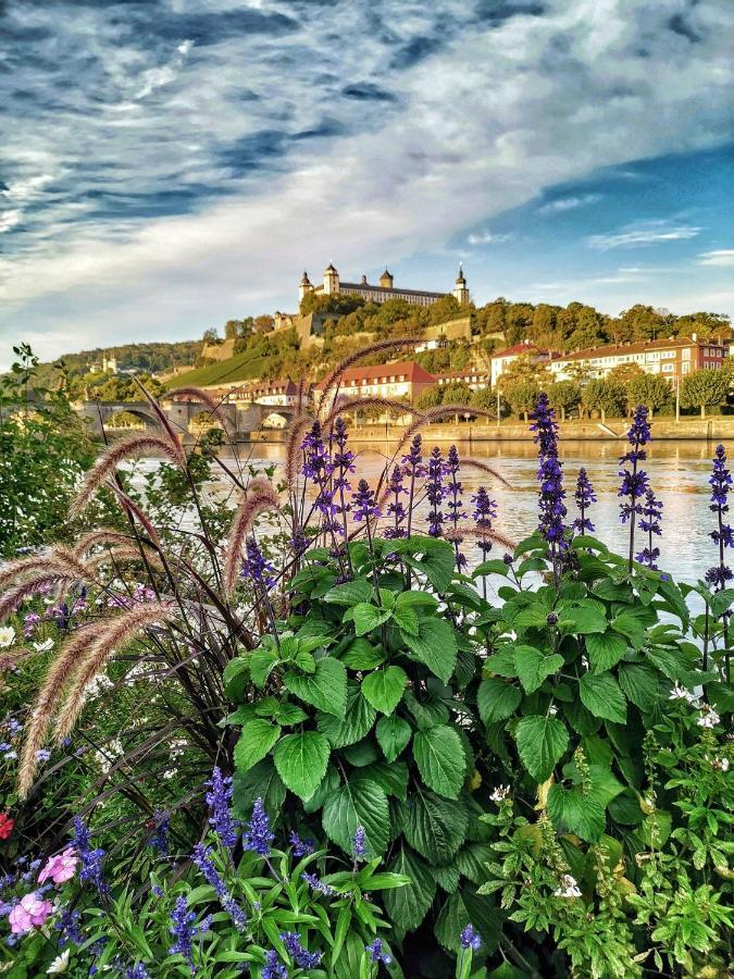 Hotel Zum Winzermännle Würzburg Exterior foto